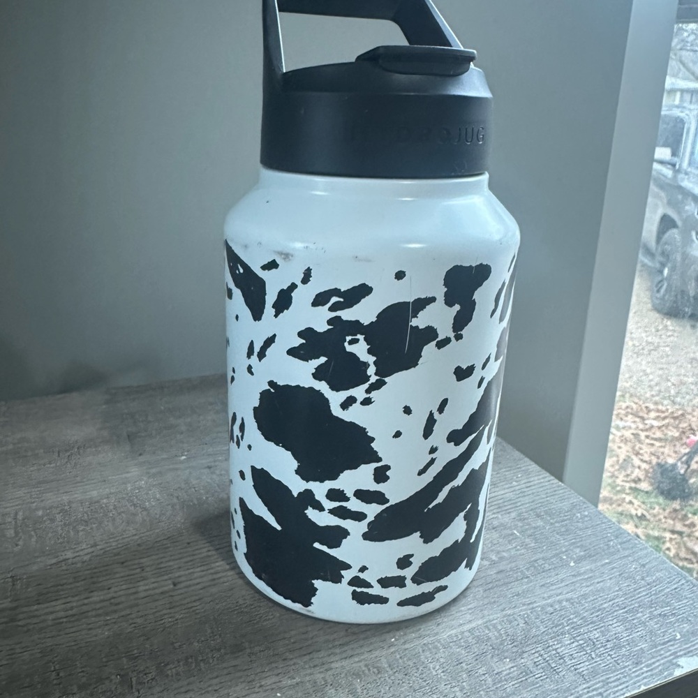 Black and White Cow Print Hydro Jug